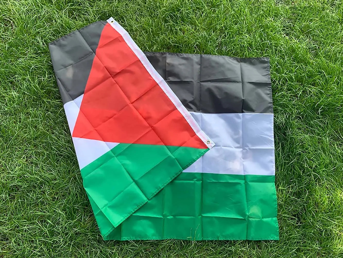 FLAGap 90x150cm Palestine Flag Black, white, green horizontal bar with red triangle strap and 2 buckles